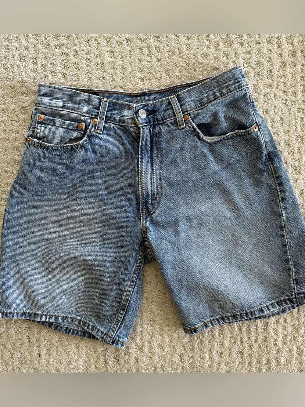 Men’s Levi’s Jean Shorts (33 waist)